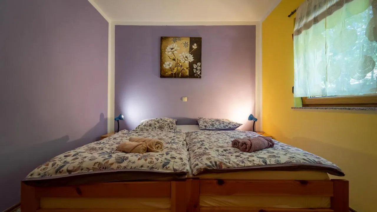Guest House Donna Vrata 0*,
